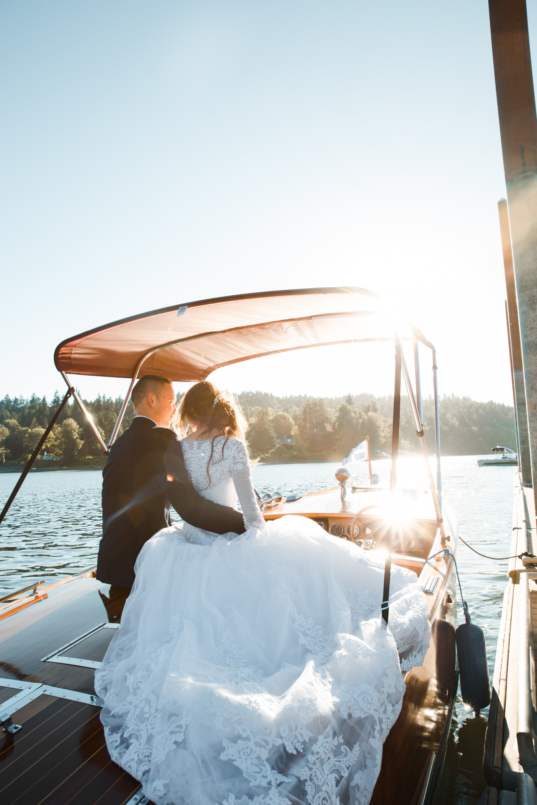 Boda en el lago